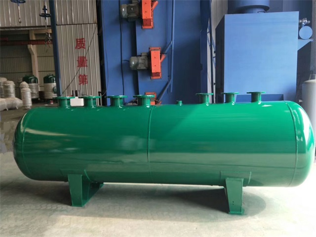 石渠石渠石渠蒸汽分气缸